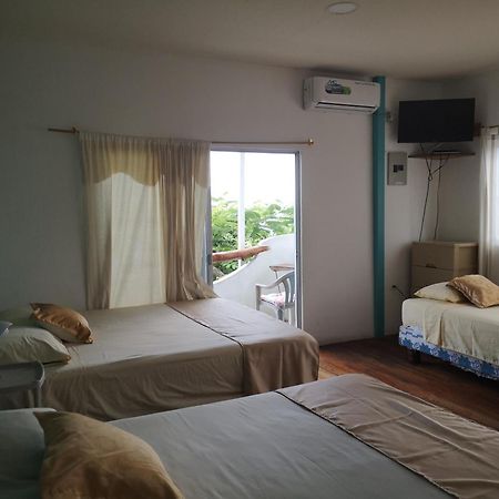 Hostal Cabanas Don Jorge Puerto Baquerizo Moreno Extérieur photo
