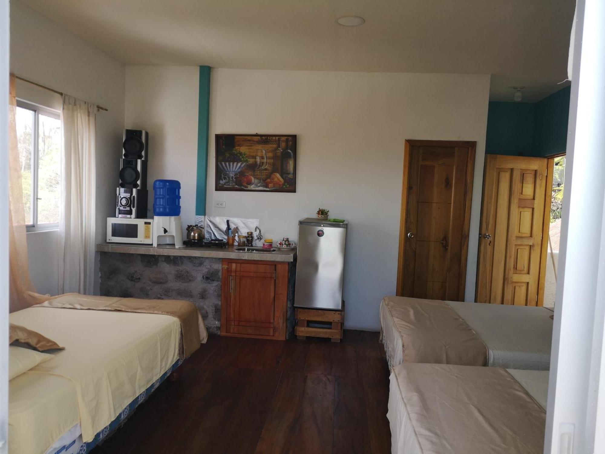Hostal Cabanas Don Jorge Puerto Baquerizo Moreno Extérieur photo