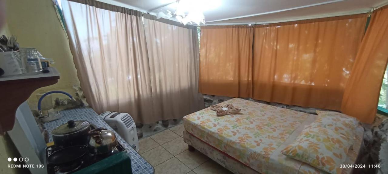 Hostal Cabanas Don Jorge Puerto Baquerizo Moreno Extérieur photo