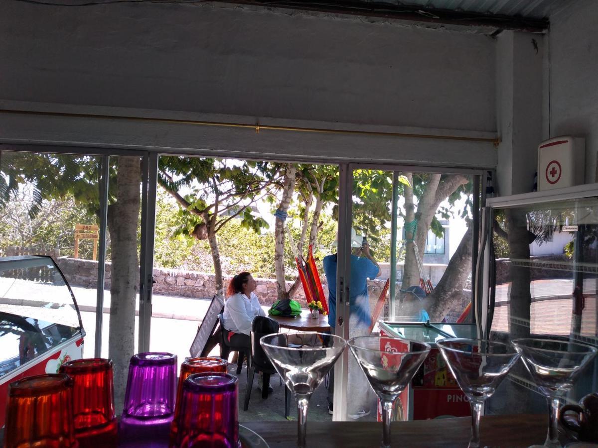 Hostal Cabanas Don Jorge Puerto Baquerizo Moreno Extérieur photo